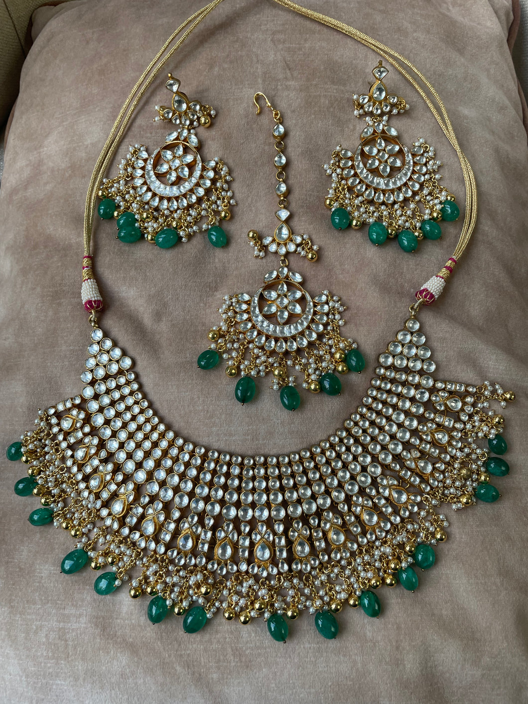 Emerald Bridal Jewellery Set