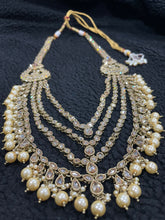 Load image into Gallery viewer, Full Bridal Jewellery Set

