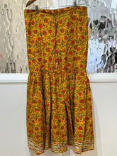 Load image into Gallery viewer, Yashawini - Available to try on until 23 October
