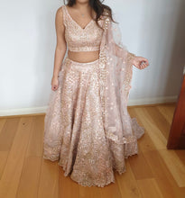 Load image into Gallery viewer, Neeya - *Available to try on*
