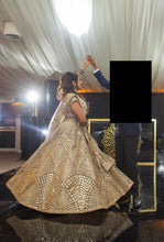 Load image into Gallery viewer, Mrinal

