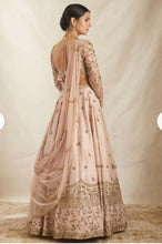 Load image into Gallery viewer, Anupa
