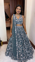 Load image into Gallery viewer, Priyanka
