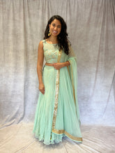 Load image into Gallery viewer, Shree
