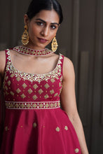 Load image into Gallery viewer, Ayushi
