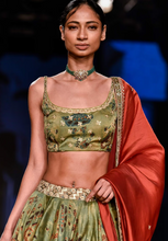 Load image into Gallery viewer, Puneet
