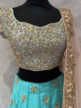 Load image into Gallery viewer, Preeti
